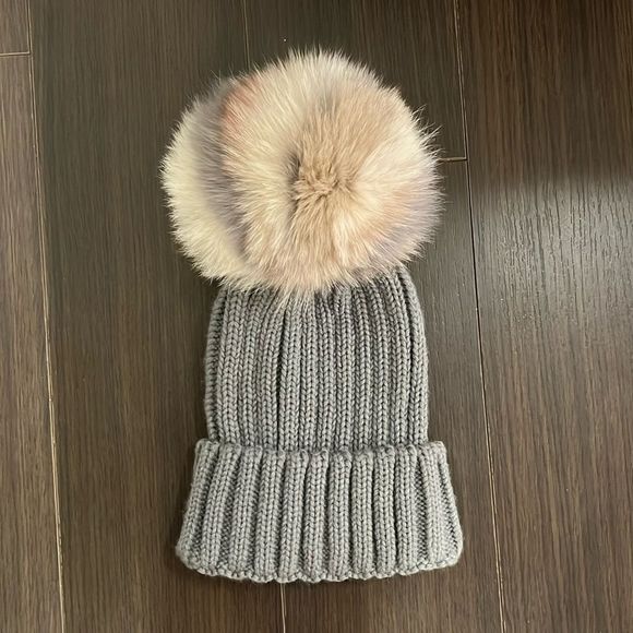Jocelyn Real Fur Pom-Pom Beanie - Picture 2 of 4